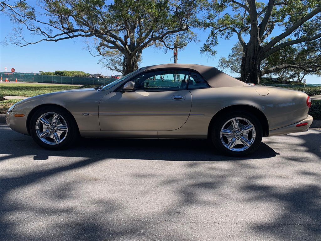1999 Jaguar XK Series