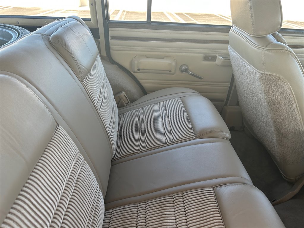 1989 Jeep Grand Wagoneer Base - Photo 42