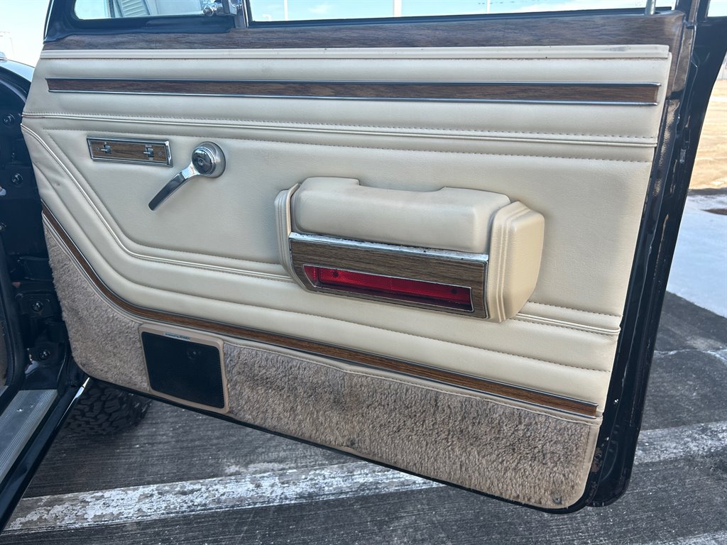 1989 Jeep Grand Wagoneer Base - Photo 35