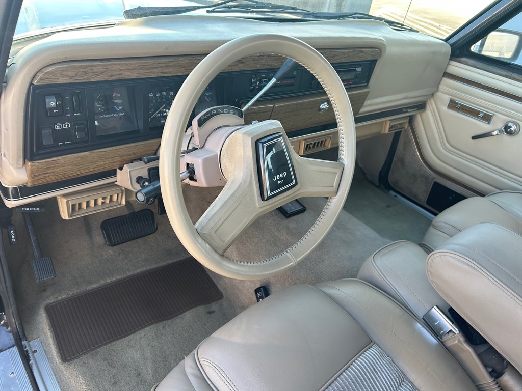 1989 Jeep Grand Wagoneer Base - Photo 11