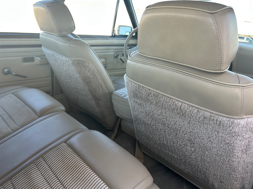 1989 Jeep Grand Wagoneer Base - Photo 40