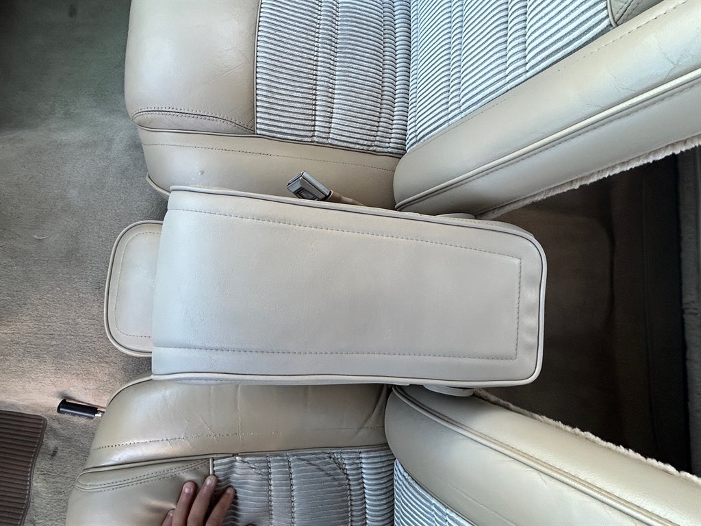 1989 Jeep Grand Wagoneer Base - Photo 17