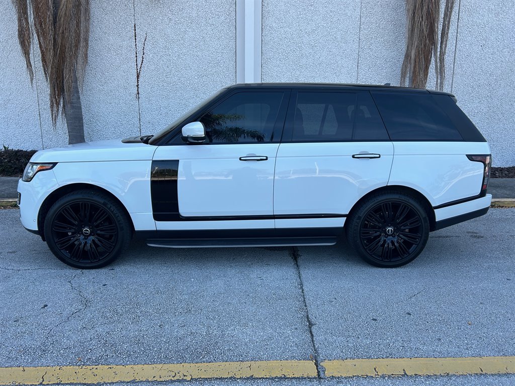 2016 Land Rover Range Rover HSE's photo