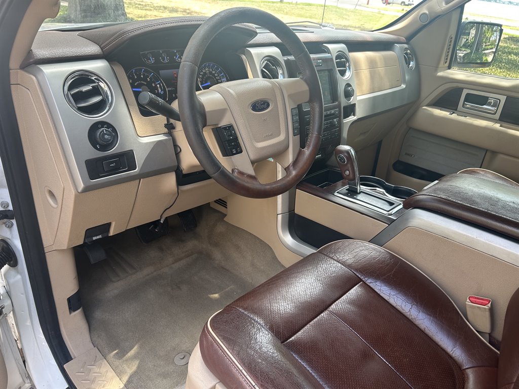 2011 Ford F-150 King Ranch - Photo 12