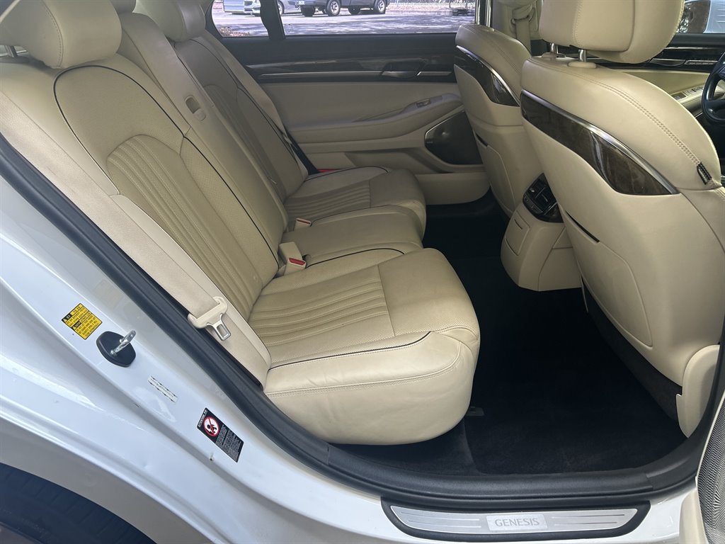 2017 GENESIS G90 Premium - Photo 29