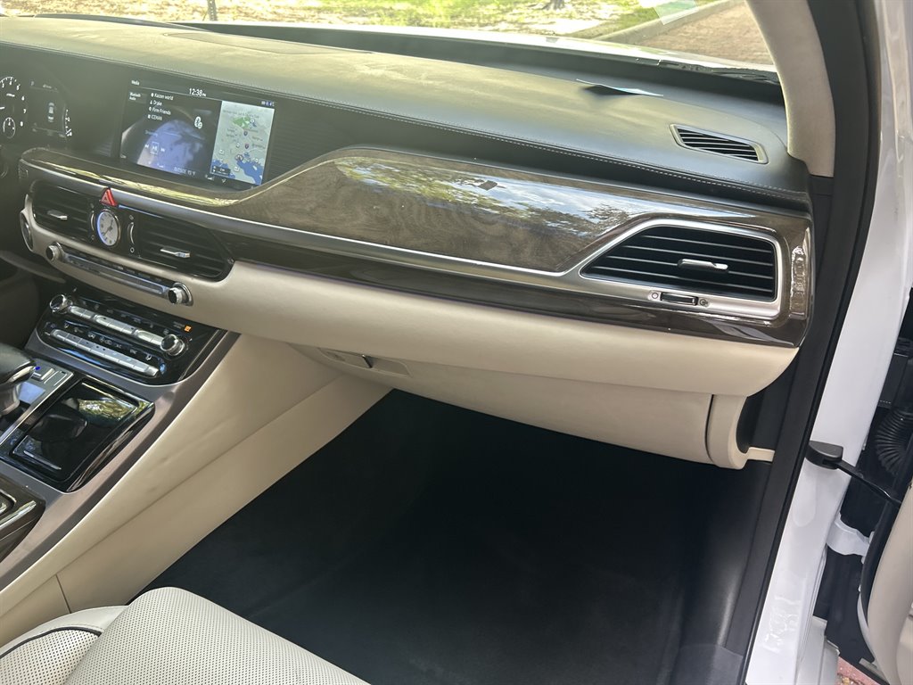 2017 GENESIS G90 Premium - Photo 25